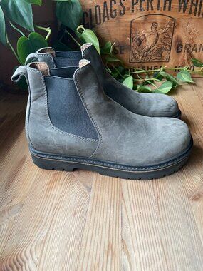 Birkenstock stalon nubuck boots (graphite, size 37/6 - 6.5 women's)